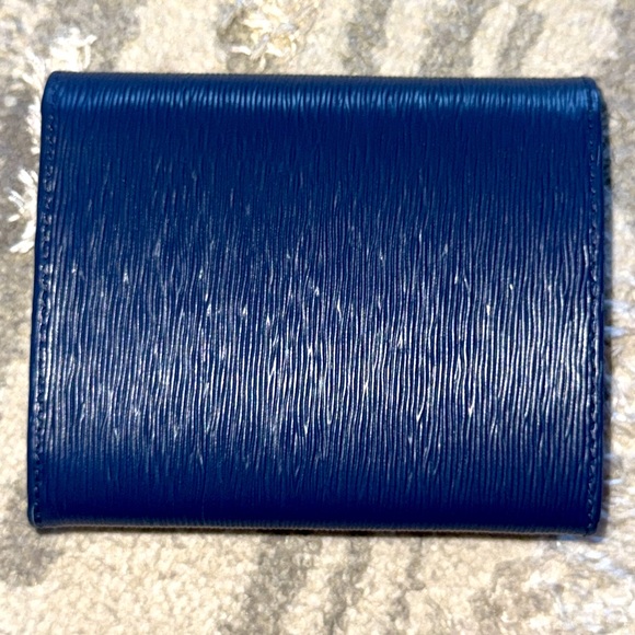 Prada Vitello Move Compact Wallet - Picture 5 of 7